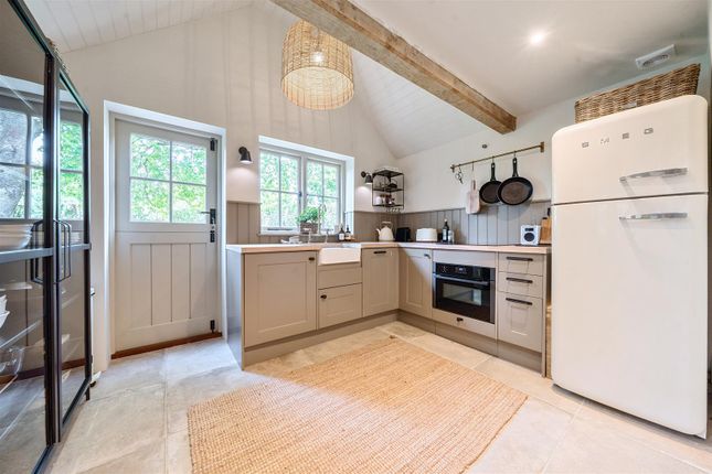 2 bedroom cottage for sale