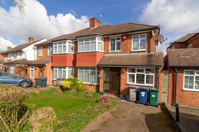 Francklyn Gardens, Edgware, HA8 3 bed semi