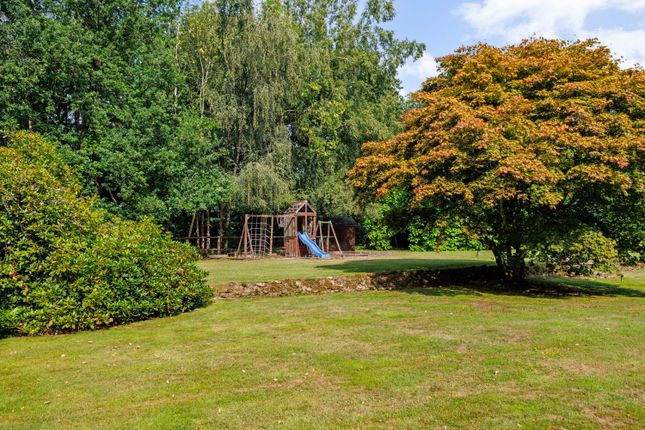 8 bedroom detached house for sale