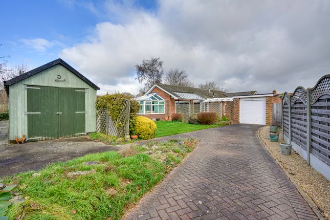 Manor Road, Felixstowe IP11 3 bed detached bungalow for sale