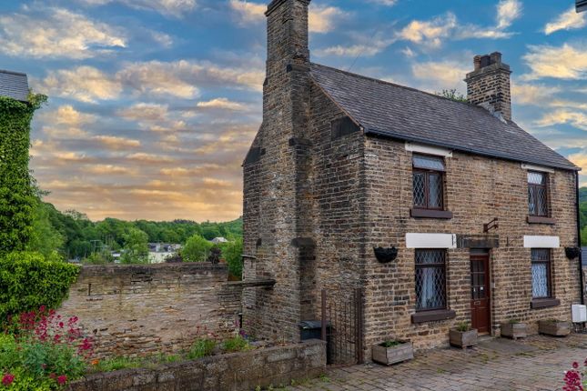 Manchester Road, Sheffield S36 3 bed detached house for sale