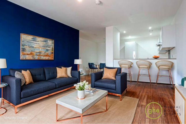 11 Michigan Avenue, Salford, Greater... 3 bed flat for sale