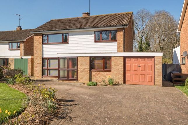 Fairoak Close, Kenley 4 bed detached house for sale