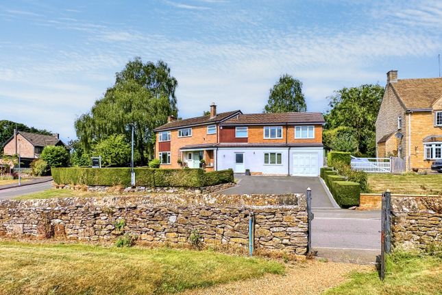 Welton Park, Welton, NN11 2JW 4 bed detached house for sale