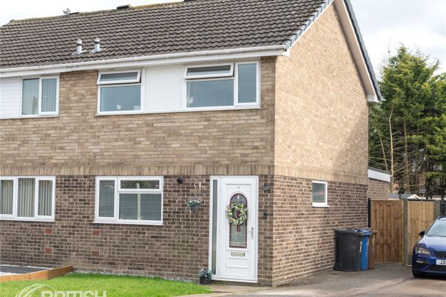 3 bed semi-detached house