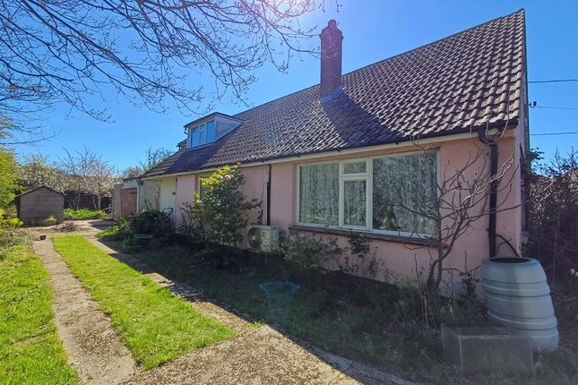7 bedroom detached bungalow for sale