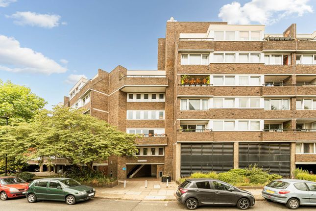Romulus Court, Justin Close... 1 bed apartment for sale