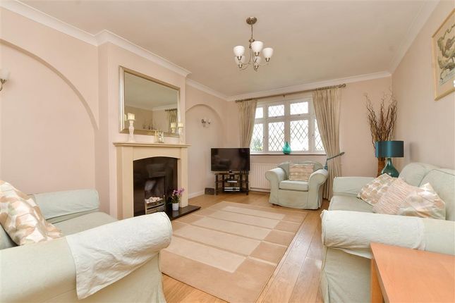 3 bed semi-detached house