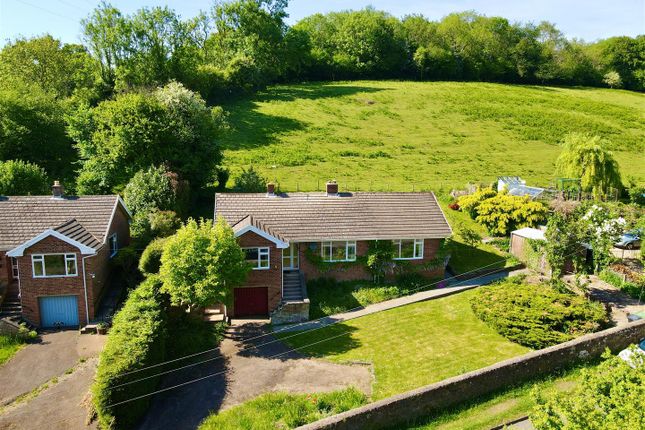 High Street, Clearwell, Coleford 3 bed detached bungalow for sale