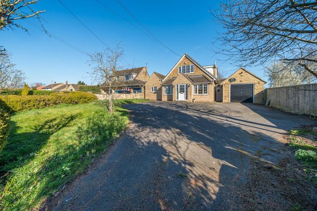 Wendlebury,  Oxfordshire,  OX25 4 bed detached house for sale
