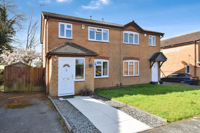 3 bedroom semi-detached house for sale