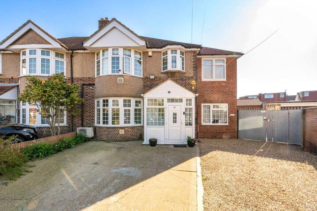 Shelley Crescent, Greater London TW5 5 bed semi