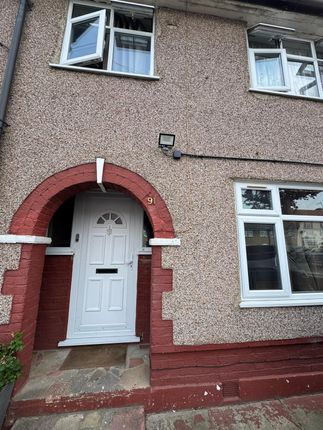 Warren Road, Neasden, NW2 4 bed house for sale
