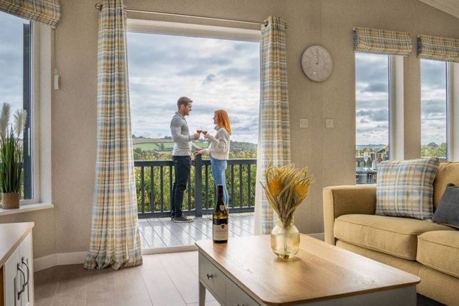 2 bedroom lodge for sale