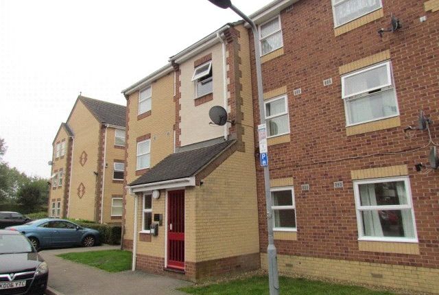 Overton Drive, Chadwell Heath... 2 bed apartment for sale