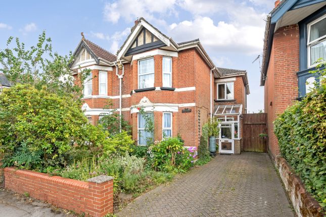 Bellemoor Road, Upper Shirley... 4 bed semi