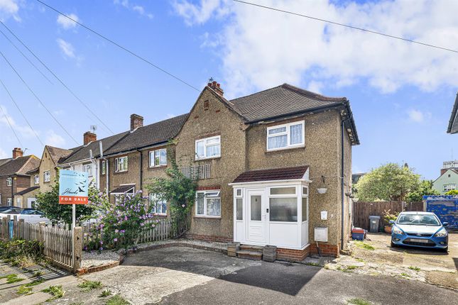 Brentwick Gardens | Brentford | TW8 |... 2 bed semi