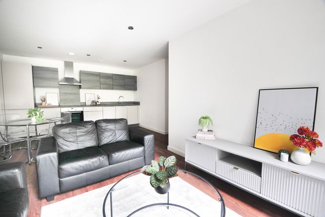 2 bed flat
