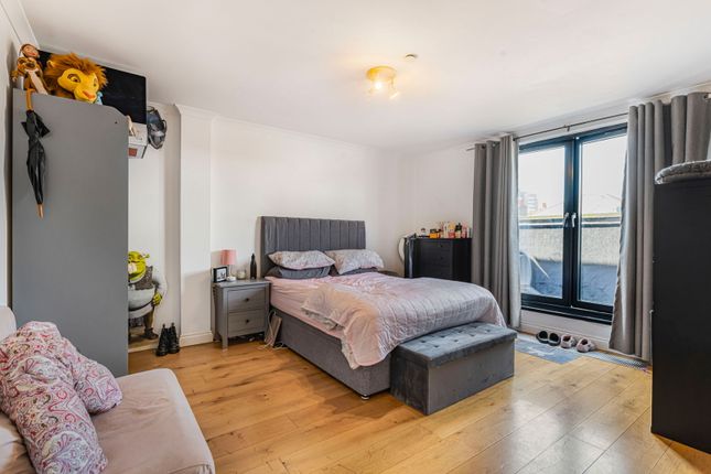 Fellmongers Yard, Croydon CR0 1 bed flat for sale