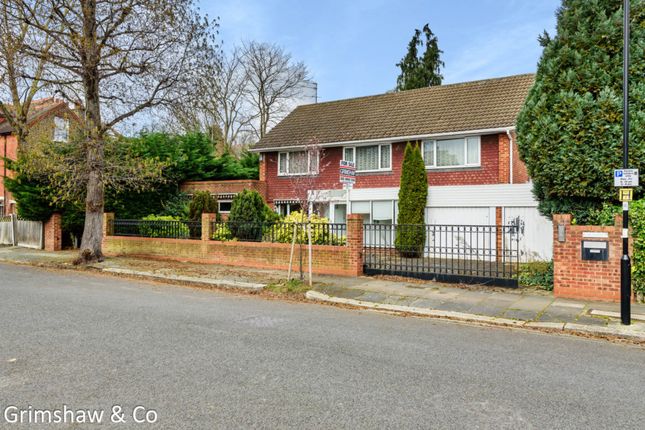 Crosslands Avenue, Ealing Common, W5 4 bed detached house for sale