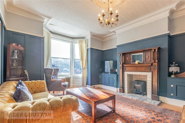 Savile Road, Elland, HX5 6 bed end of terrace house for sale