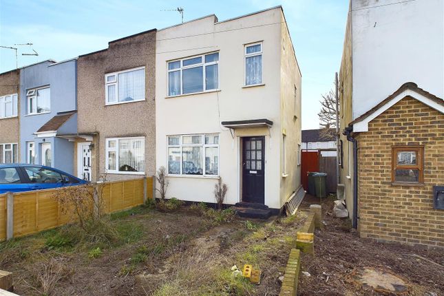 Eastcote Avenue, West Molesey 2 bed end of terrace house for sale
