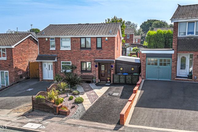 2 bedroom semi-detached house for sale