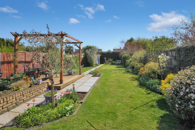 4 bedroom detached bungalow for sale
