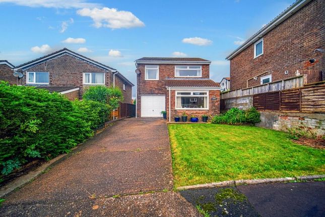 4 bed detached house