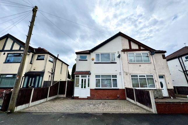 Thornton Avenue, Manchester M34 3 bed semi
