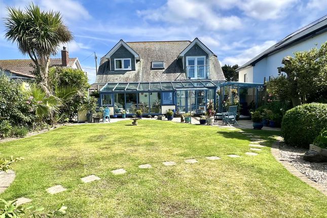 3 bed detached house
