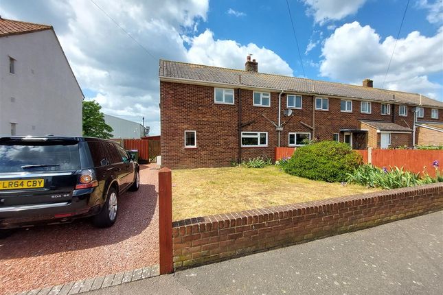 Wakefield Way, Hythe 3 bed house for sale