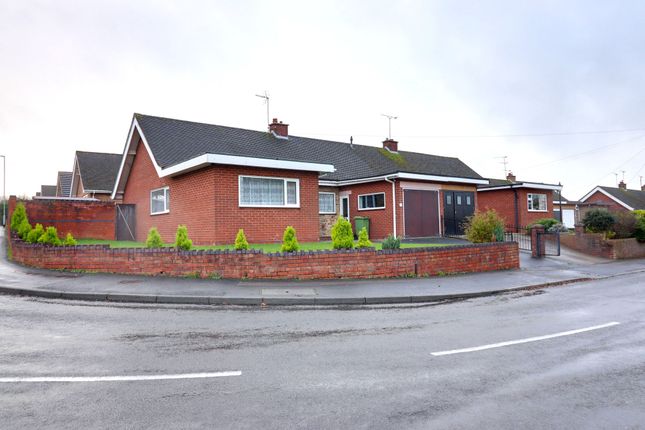 Wordsworth Avenue, Stafford ST17 3 bed semi