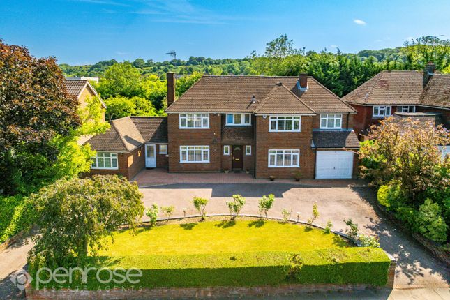 Old Bedford Road, Luton 5 bed detached house for sale