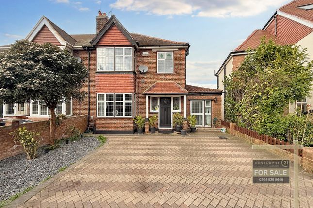 Alderney Avenue, HOUNSLOW TW5 5 bed semi