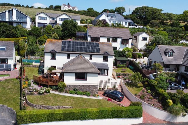 Strawberry Gardens, Tenby SA70 4 bed detached house for sale