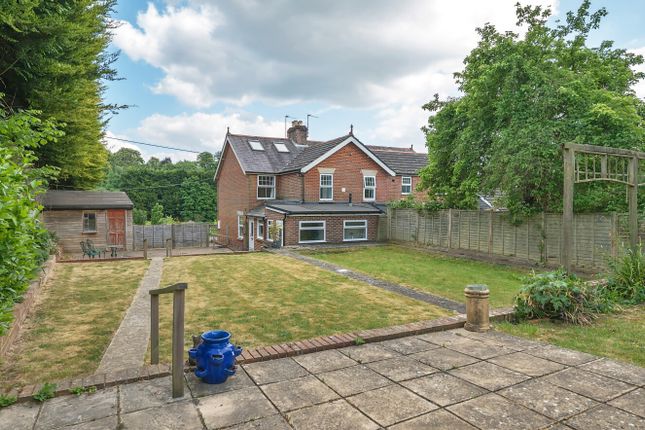 Beeches Hill, Bishops Waltham... 3 bed semi