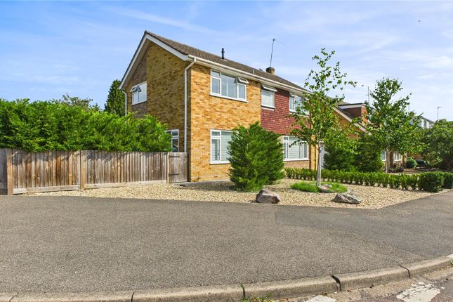 Aplin Way, Surrey GU18 4 bed detached house for sale