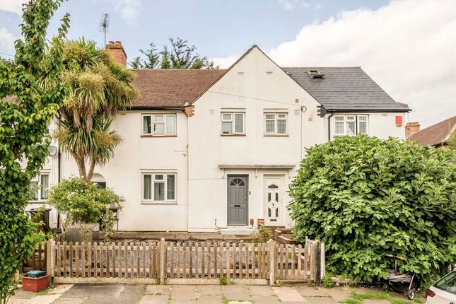 Almond Grove, Brentford TW8 3 bed terraced house for sale
