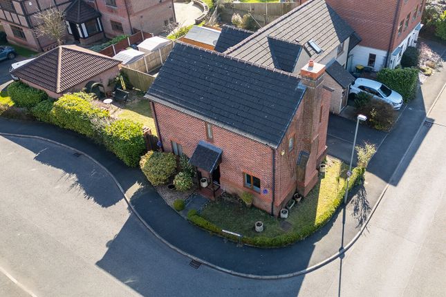 3 bed semi-detached house