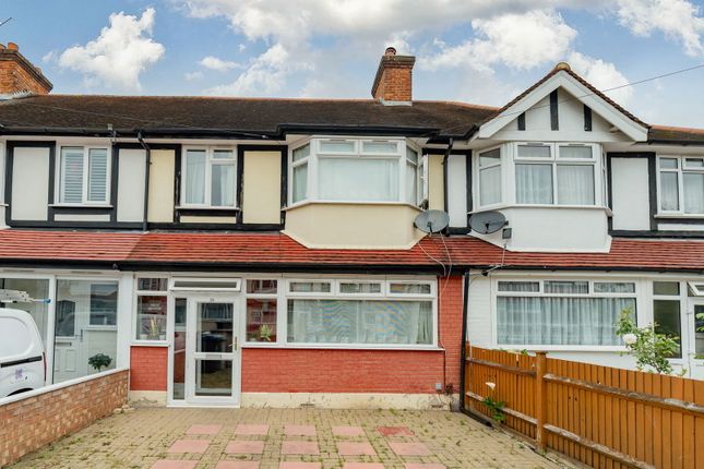 Almond Way, Mitcham CR4 3 bed terraced house for sale