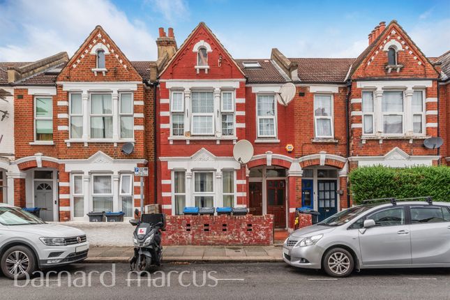 2 bedroom ground floor flat for sale