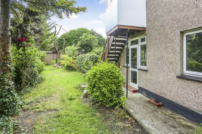 2 bedroom maisonette for sale