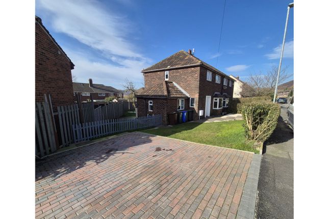 3 bed semi-detached house