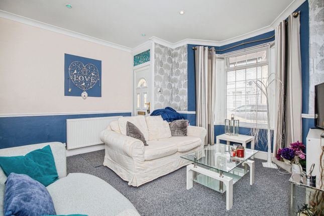 4 bedroom terraced house for sale