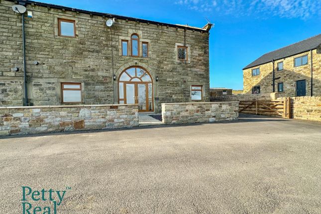 Pasture Lane, Barrowford 4 bed barn conversion for sale