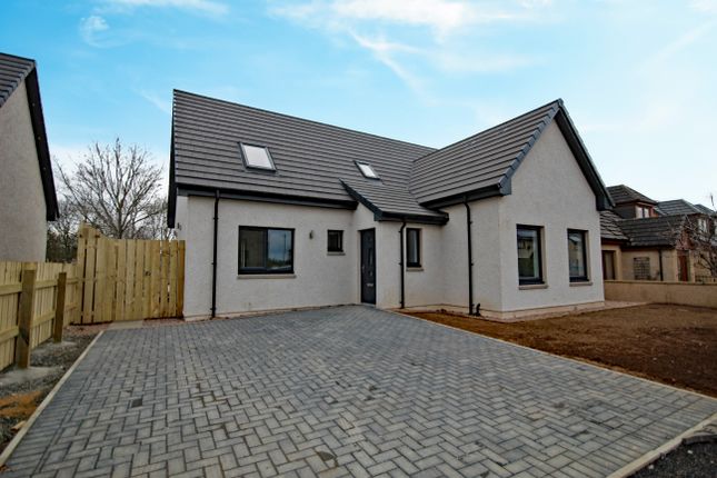 4 bed country house