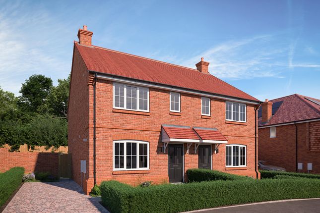 2 bedroom semi-detached house for sale