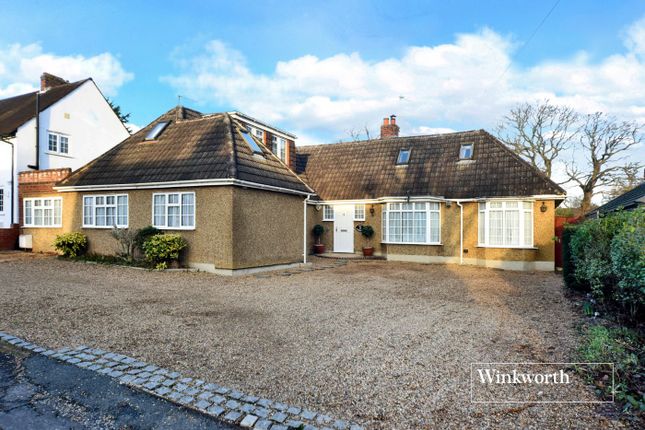5 bed detached house