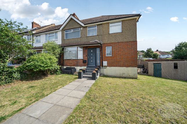 Tartar Road, Cobham, Surrey, KT11 4 bed semi